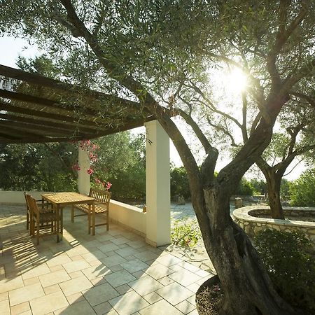 Nereidi Pool Villas Porto Ozias Exterior photo