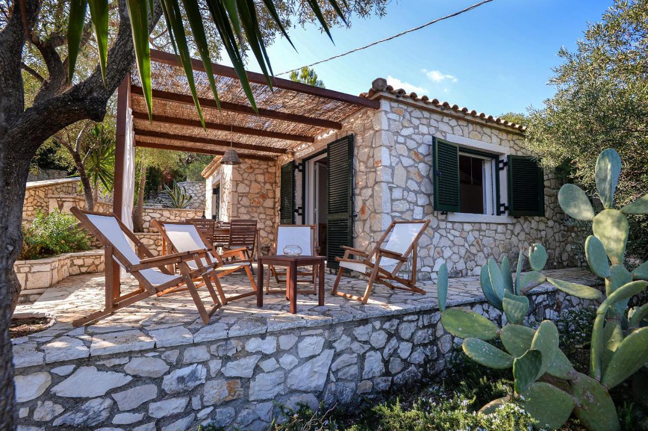 Nereidi Pool Villas Porto Ozias Exterior photo